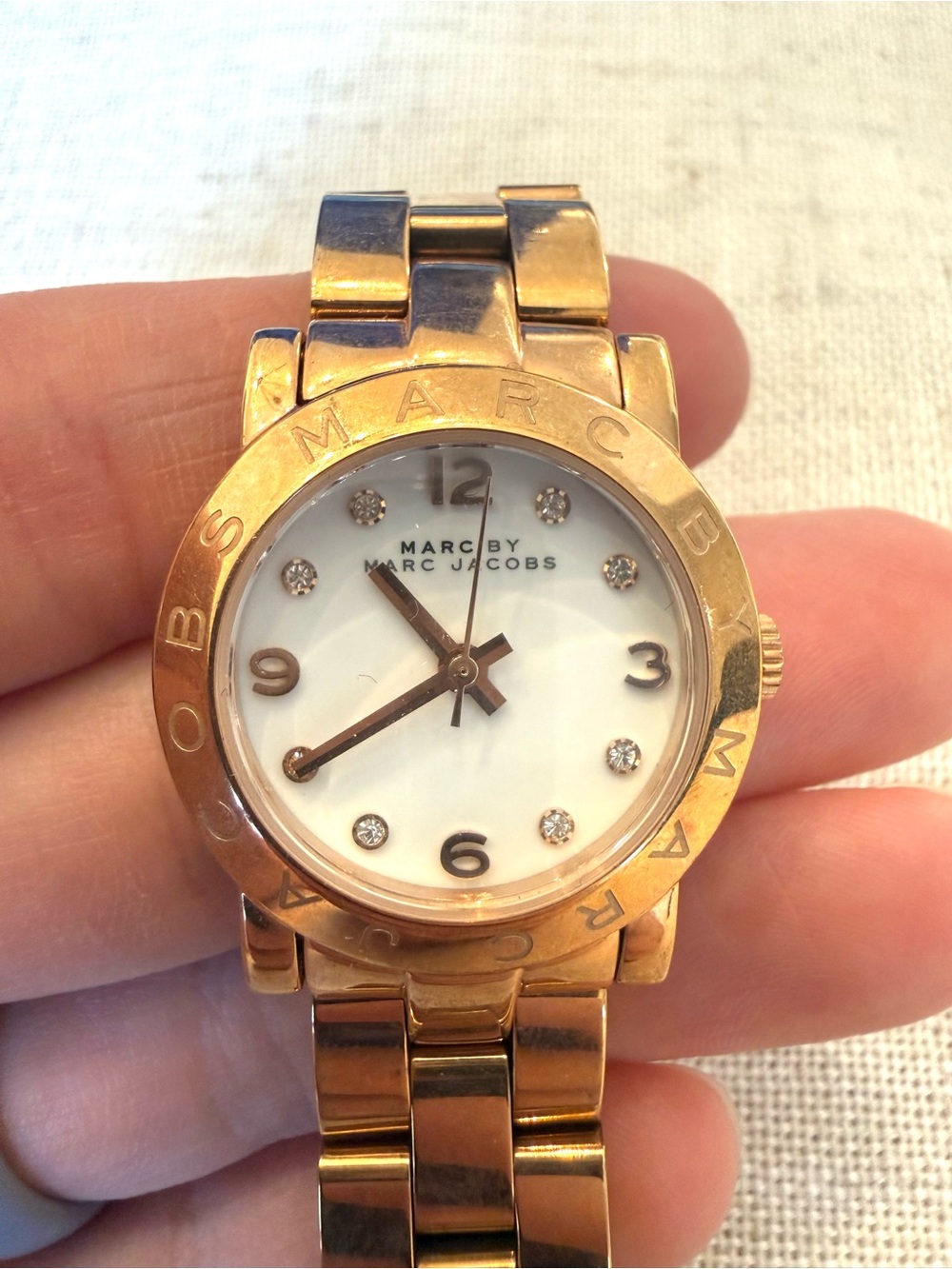 Marc Jacobs gold watch - Picture 2 of 2